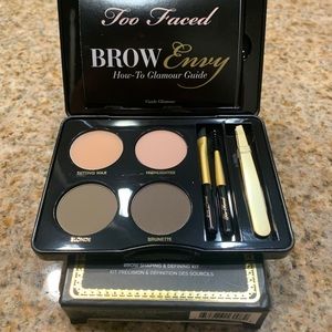 BRAND NEW Two Faced Brow Envy Kit